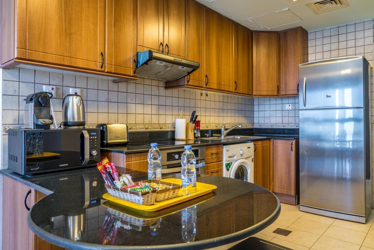 Yanjoon Holiday Homes - Princess Tower Apartments دبي المظهر الخارجي الصورة